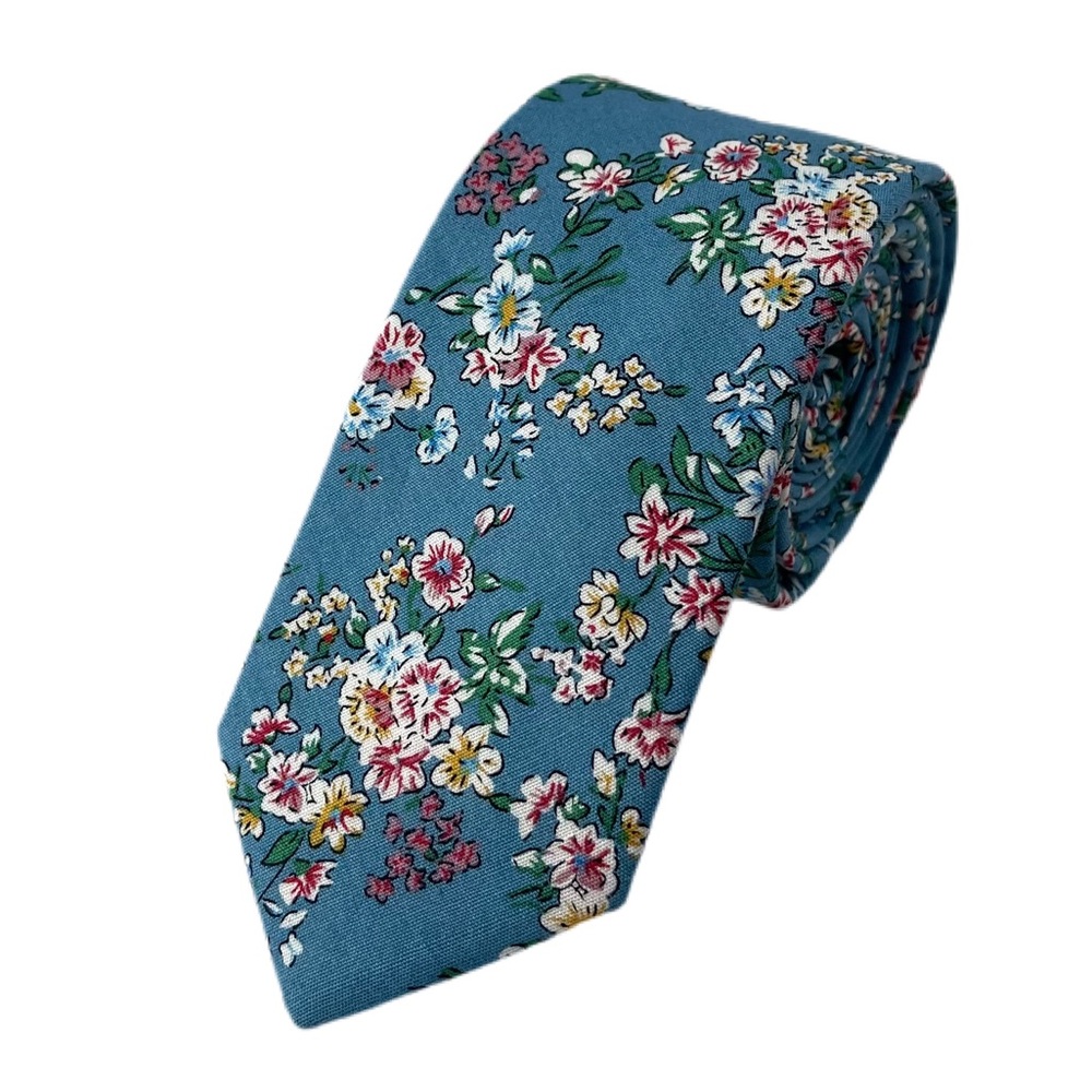 Men's Sky Blue Country Floral Slim Necktie